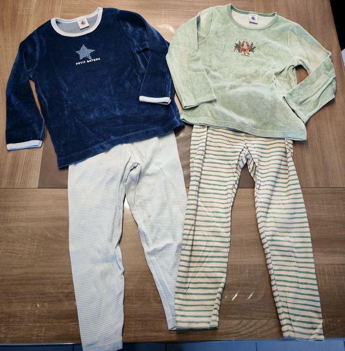 2 pyjamas petit bateau
