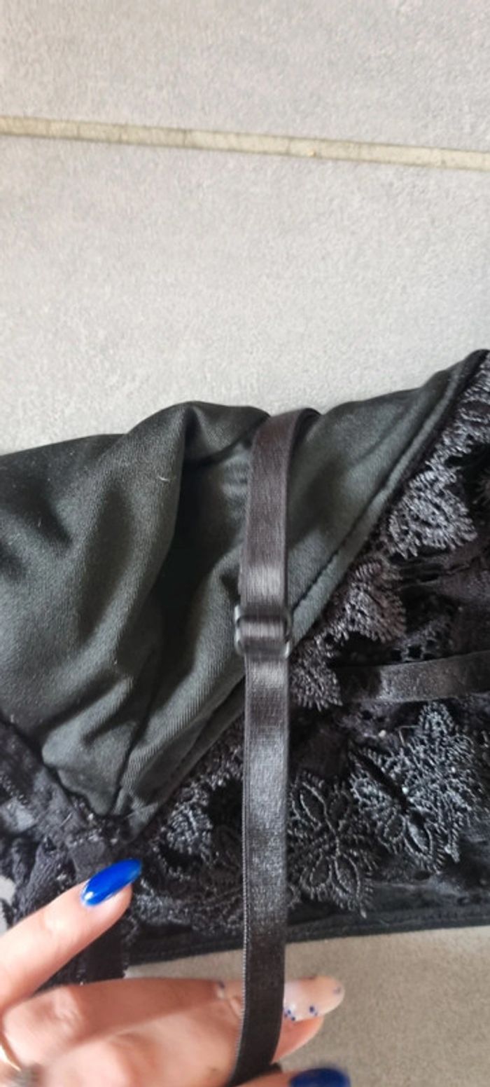 Lot de 2 brassières a dentelles noires - photo numéro 5