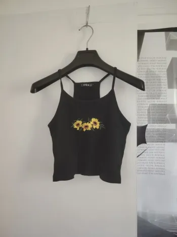 Crop top shein XS