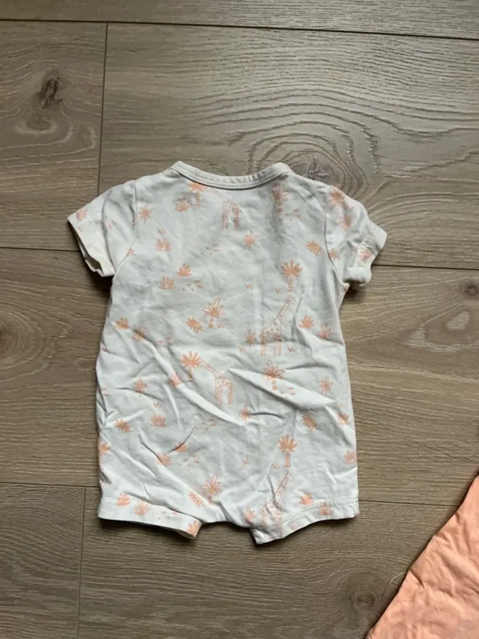 Lot de combi taille 0 - photo numéro 5