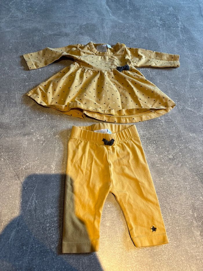 Lot de fille 1 mois - photo numéro 2