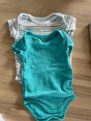 Lot de 2 body manches courtes