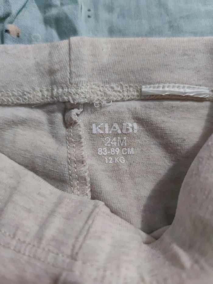 Legging/caleçon beige T.24 mois - photo numéro 2