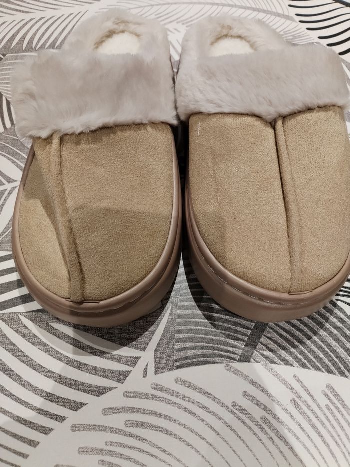 Pantoufle chausson femme taille 38-39 - photo numéro 2