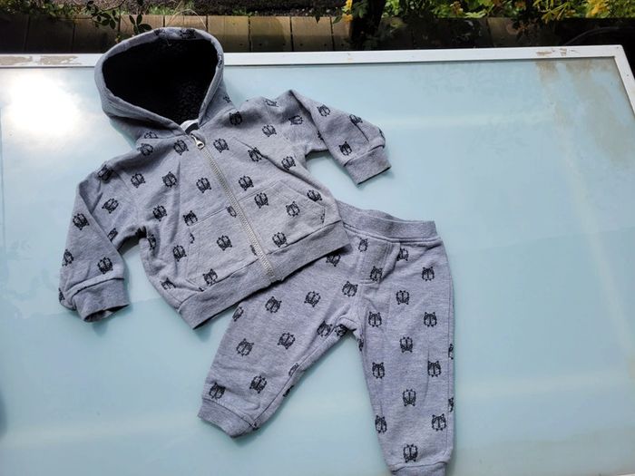 Joli Jogging 2 pièces Marése, 12/18 mois gris et noir (26)