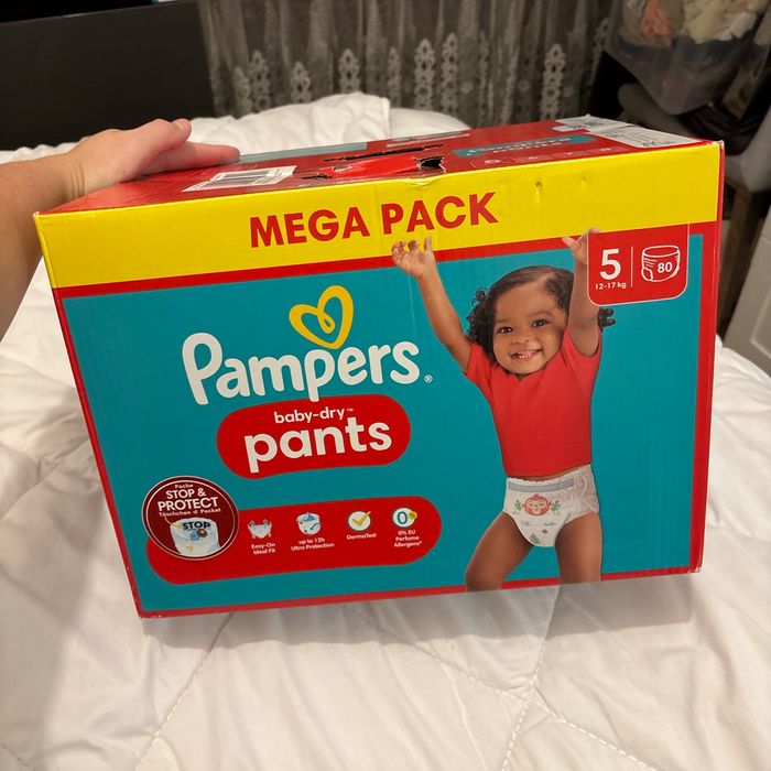 Carton couche culotte Pampers taille 5
