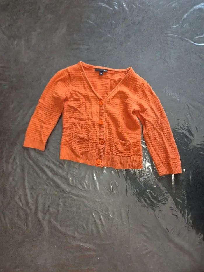 Gilet orange petite fille