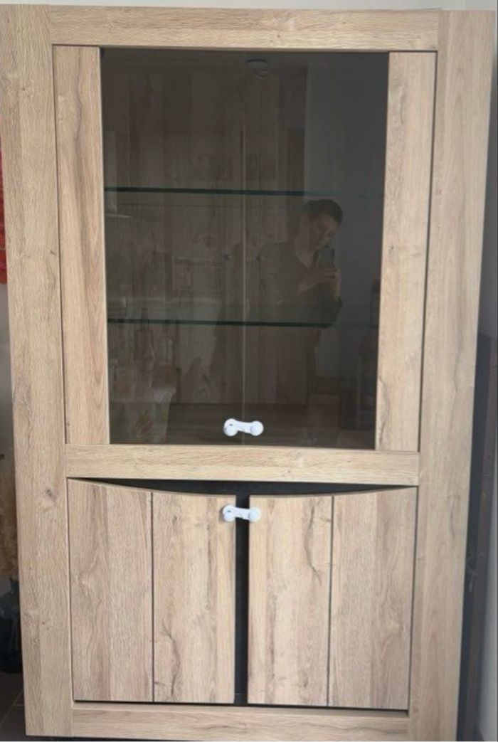 Meuble vitrine