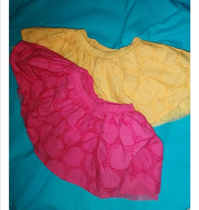 2 jupes tutu obaibi 3 mois neuf