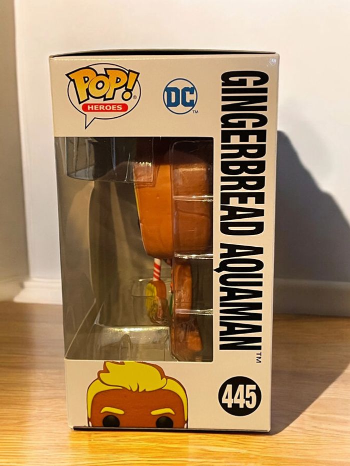 Figurine POP DC Super Heroes 445 Gingerbread Aquaman neuve non deboxee - photo numéro 2