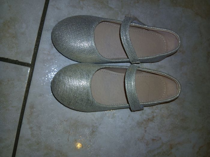 Chaussures fille 28