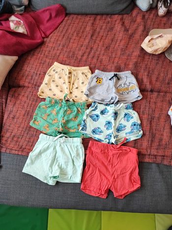 Short été 24mois en lot