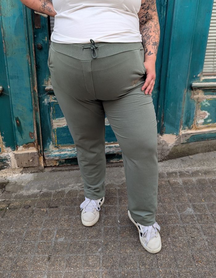 Pantalon jogging Bichette kaki/doré
TU - photo numéro 4