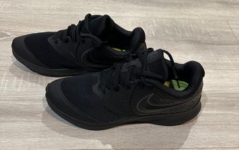 Baskets Star Runner 2 Noir