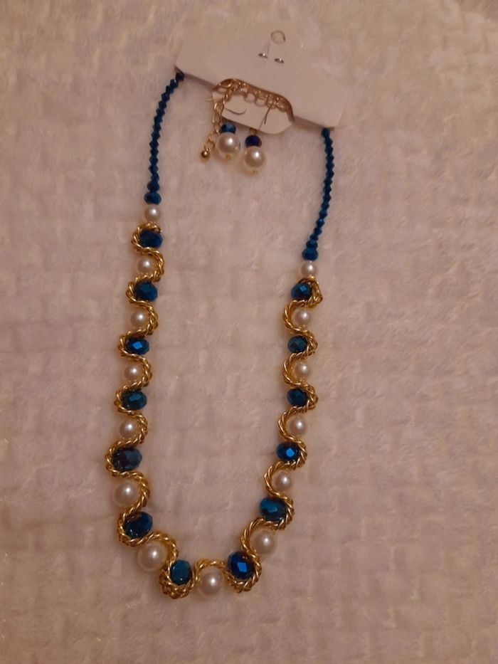 Ensemble collier et boucles d'oreilles 🎉 - photo numéro 2