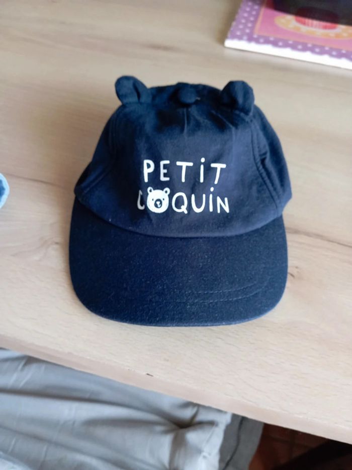 Casquette 12/18 mois