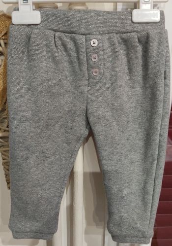 Deux pantalon bébé fille 18 mois Obaibi
