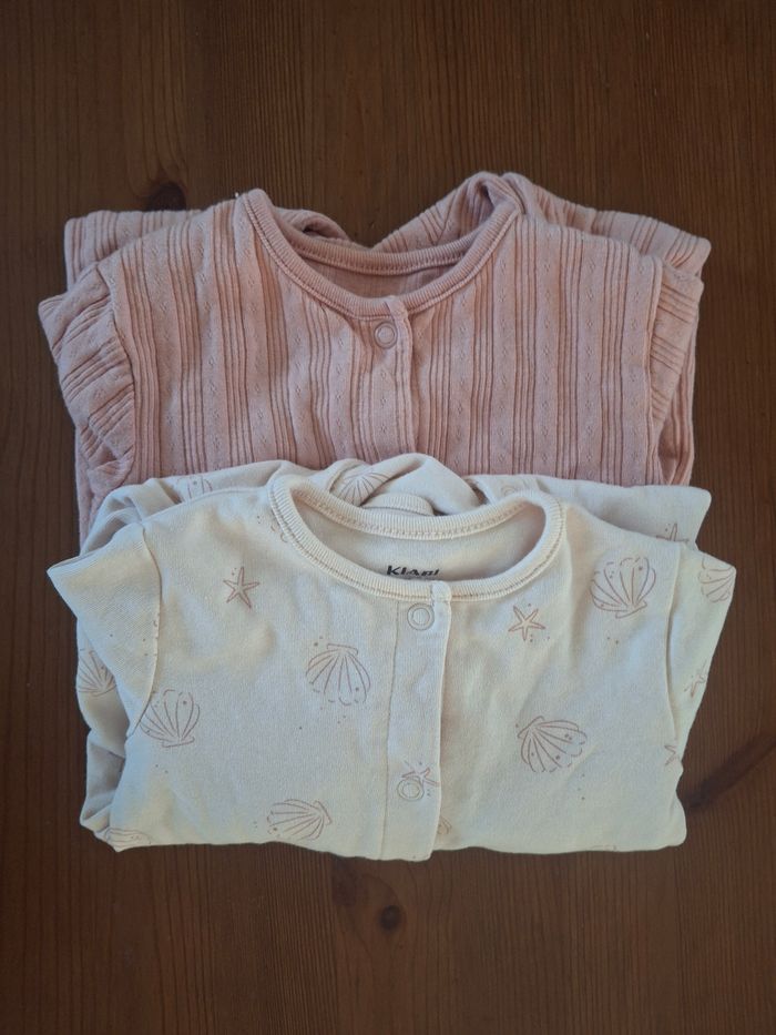 Lot 2 pyjamas