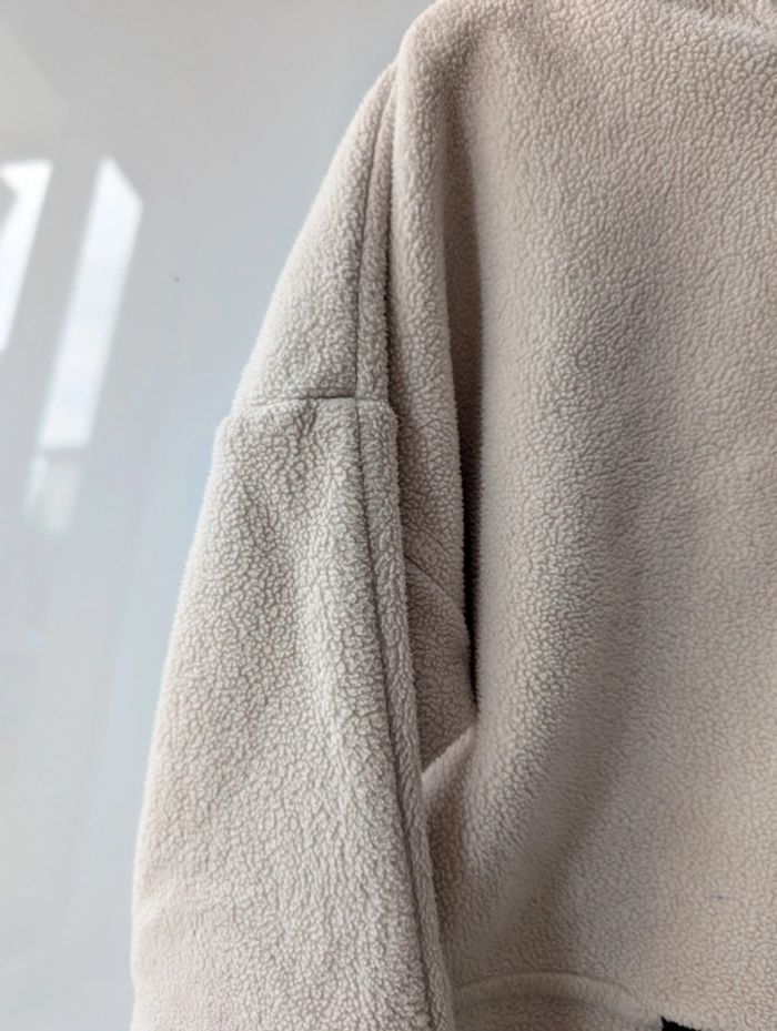Veste Polaire à capuche Enfant 10 ans - photo numéro 4