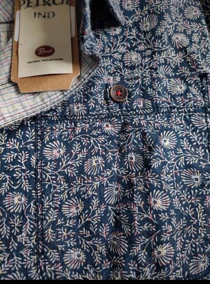 Chemise Petrol taille XXL neuve - photo numéro 2