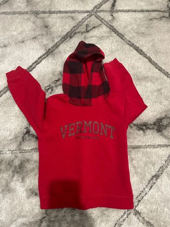 Pull à capuche rouge H&M