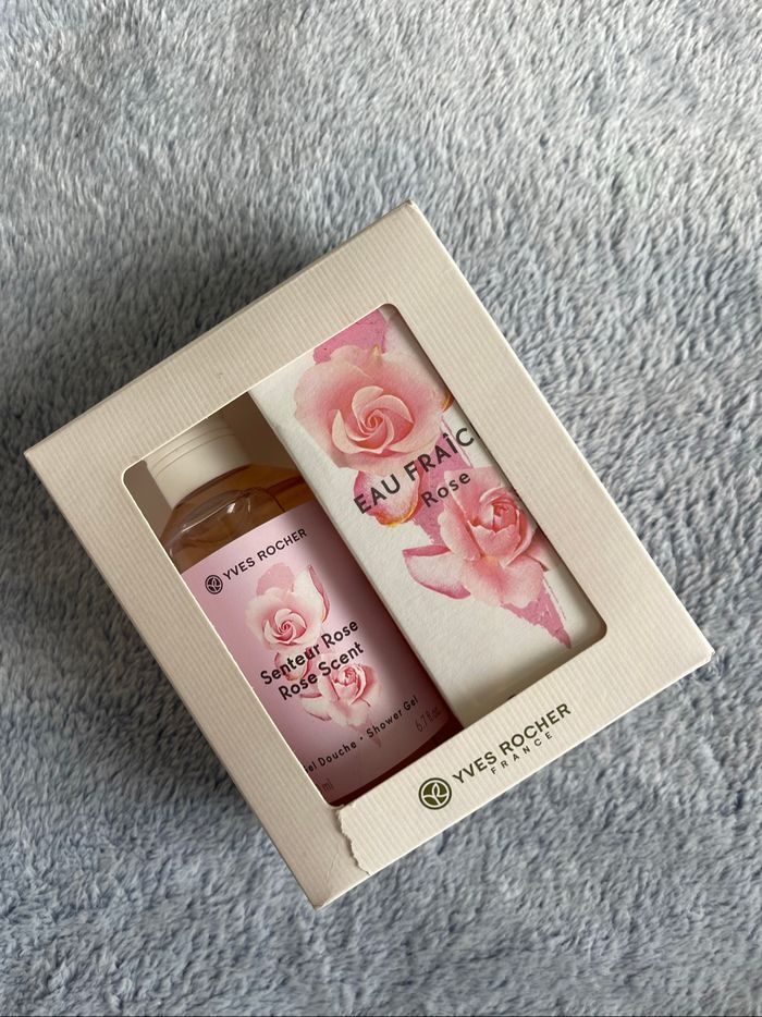 Coffret parfum eau fraîche rose + gel douche yves rocher