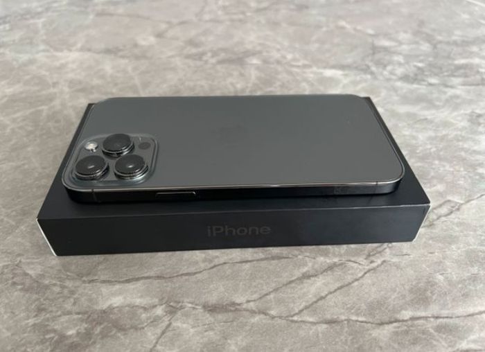 I p h o n e 13 p r o m a x - photo numéro 3