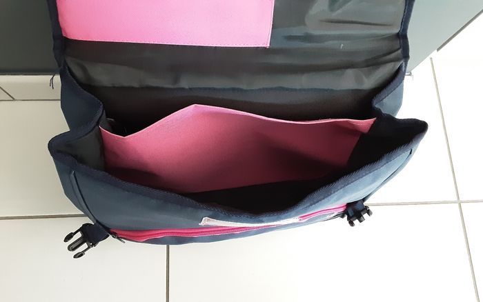 Cartable d'école 1 an - photo numéro 6