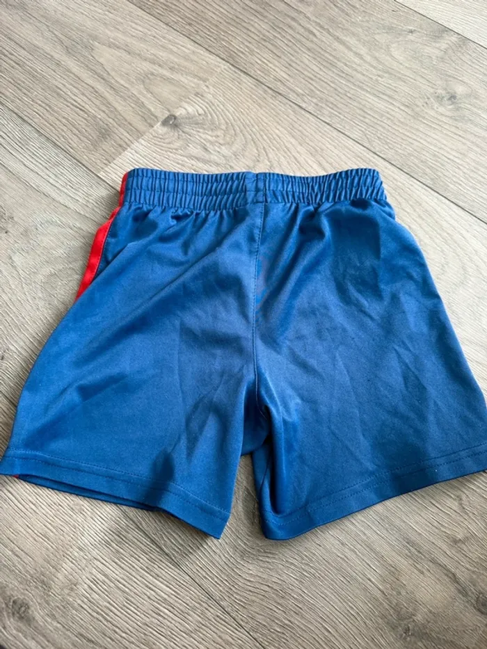 Short psg 6 ans - photo numéro 3