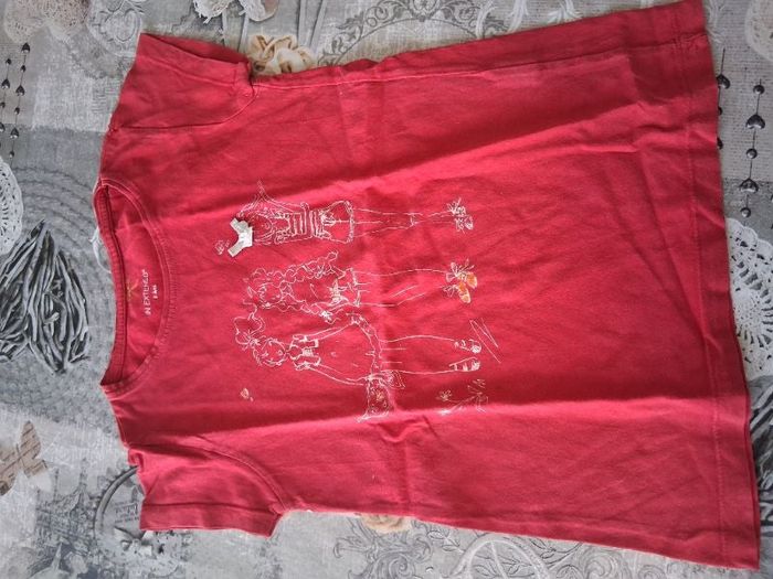 T-shirt