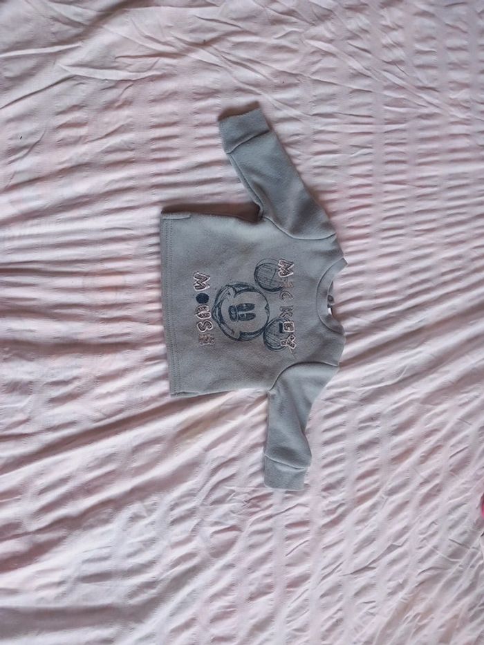 Pull bébé Mickey
