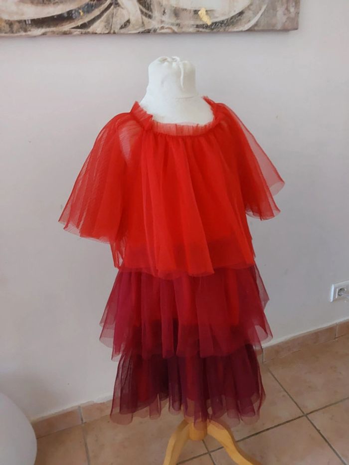 Robe H&M taille 10 ans