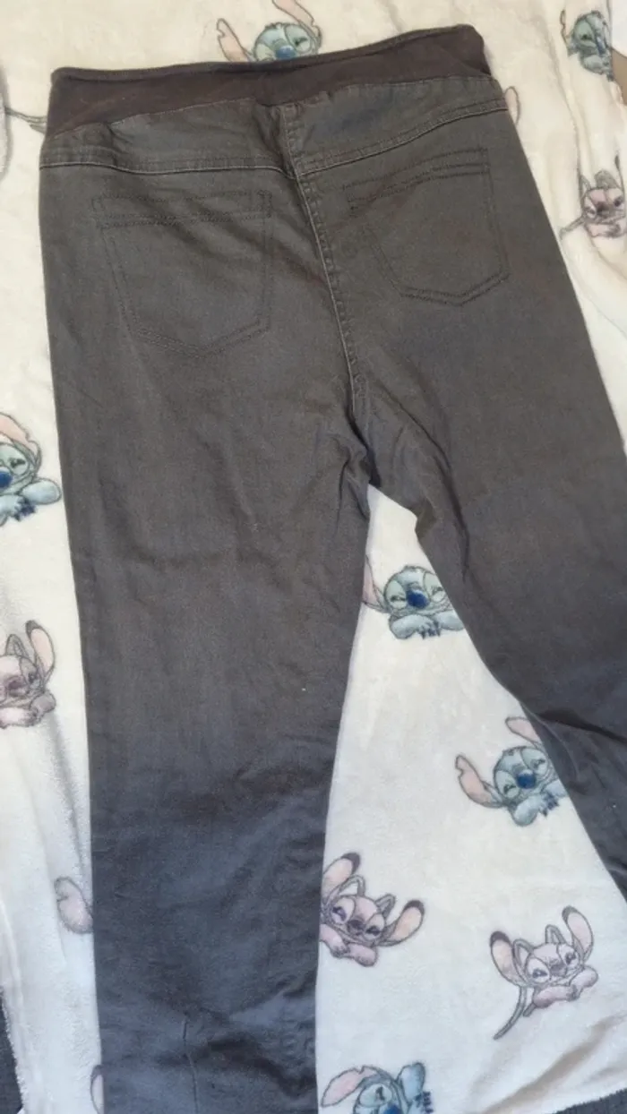 Lot pantalon de grossesse taille 36 en bon état - photo numéro 14