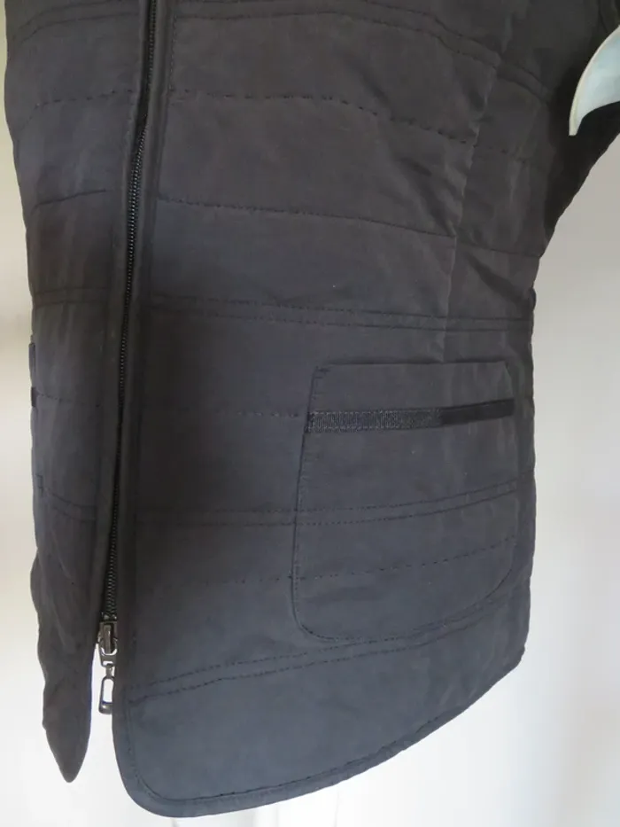 veste sans manches - photo numéro 3