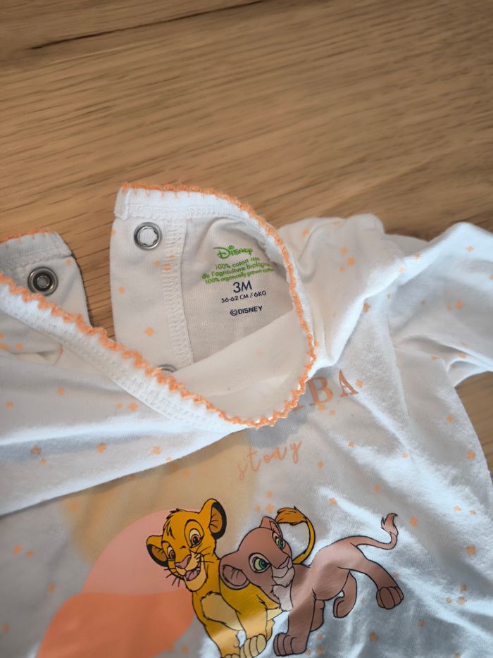 Pyjama le roi lion 3 mois - photo numéro 2