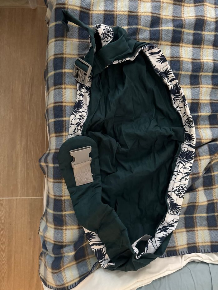 Porte bébé - photo numéro 2