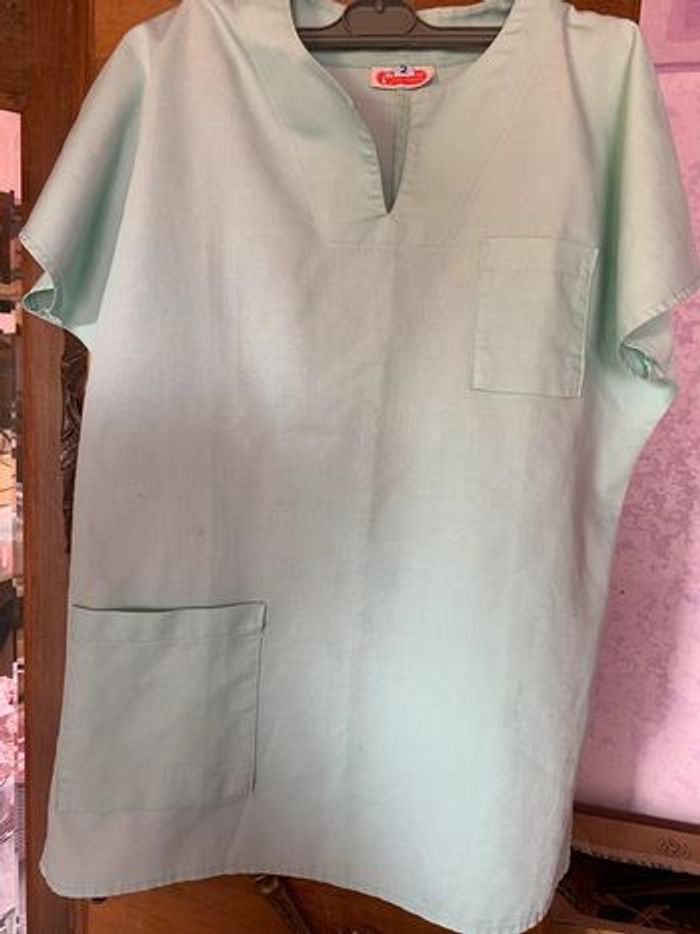tunique travail taille 2 vert pastel, marque Grandjeard