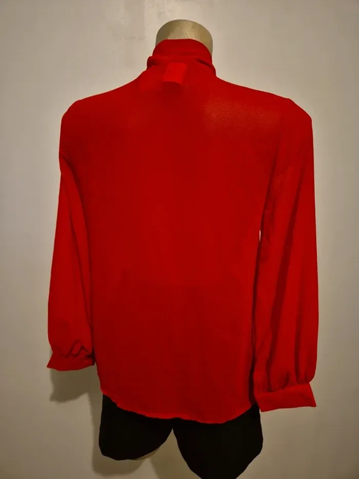 Chemisier rouge neuf - photo numéro 3