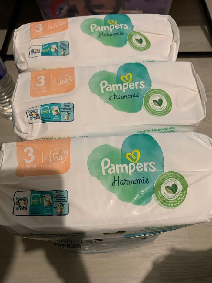 3 paquets de couches Pampers harmonie taille 3 - photo numéro 2