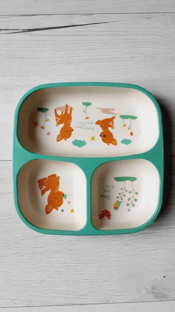 Assiette bébé 3 compartiments biche 18,5 x 18,5 cm
