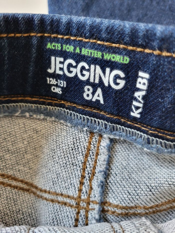 Jegging 8ans neuf - photo numéro 3