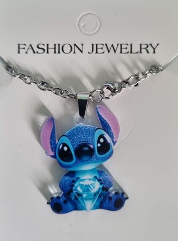 Chaîne avec médaillon stitch 