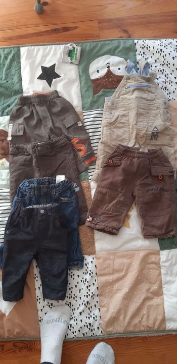 Lot pantalons hiver 6 mois