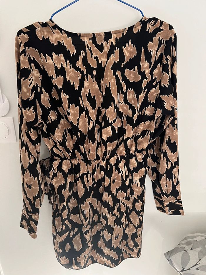 Robe courte manche longue - photo numéro 6