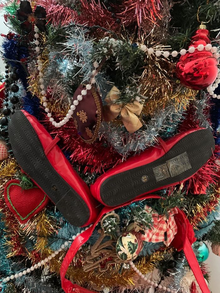 Ensemble ballerines 🥿rouge festives pointure 35 + sac - photo numéro 7