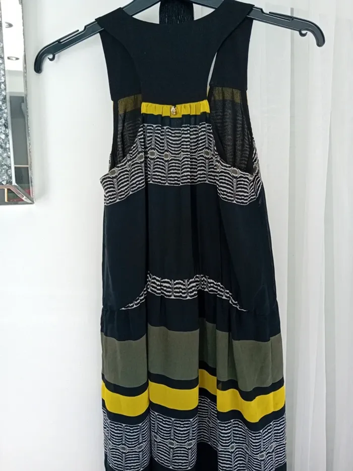 Robe liu.jo taille 40 - photo numéro 5