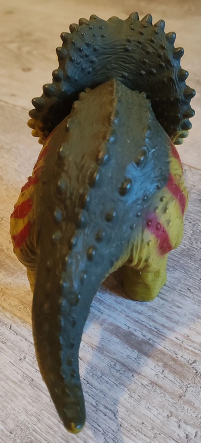 Dinosaure - photo numéro 5