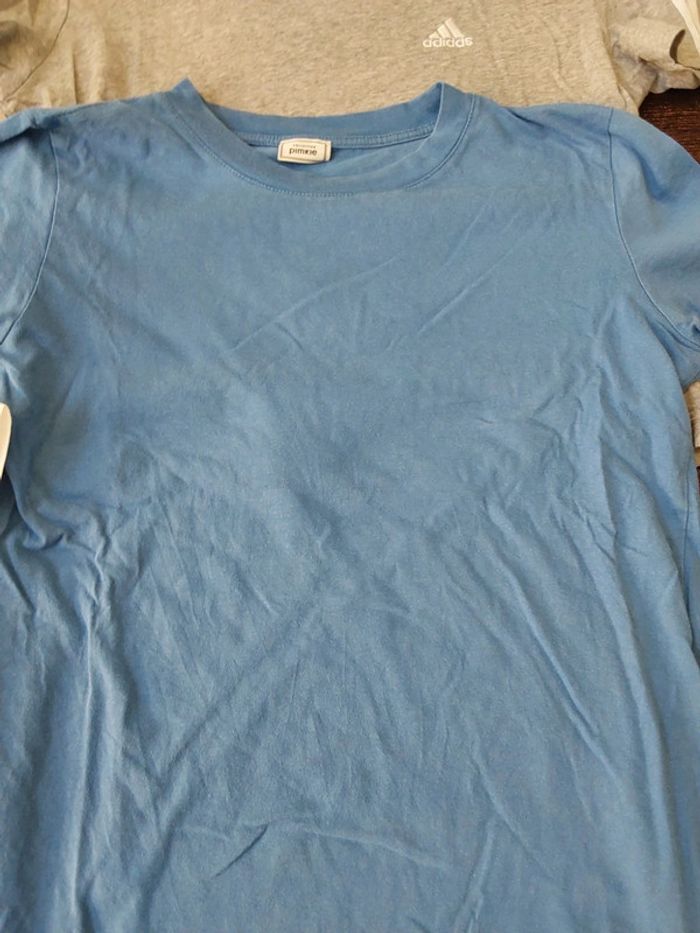 Lot T-shirt.shirts XS - photo numéro 4