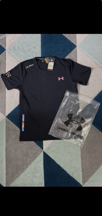 T-Shirt Under Armour Fluorescent taille L