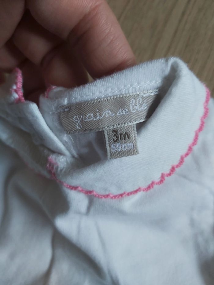Ensemble tee-shirt avec col Claudine et legging fille 3 mois en très bon état (78) - photo numéro 3